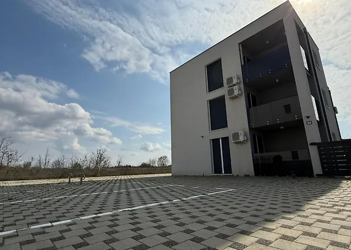 Mali Apartment *