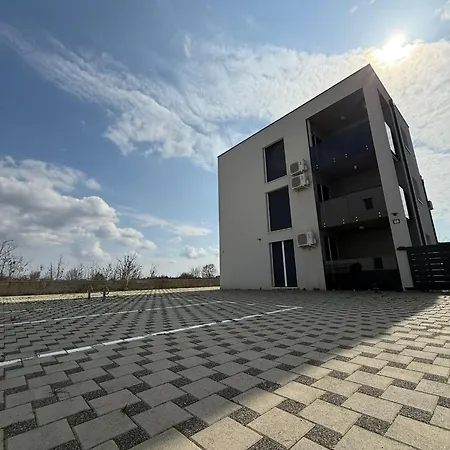 Mali Apartament *